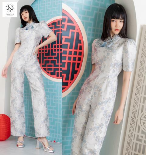 ชุด จั้มสูทกี่เพ้าน่ารักๆ เนื้อผ้าเกรดเอ ทอลาย ดอกไม้ในตัว สินค้าคุณภาพ (พร้อมส่ง)