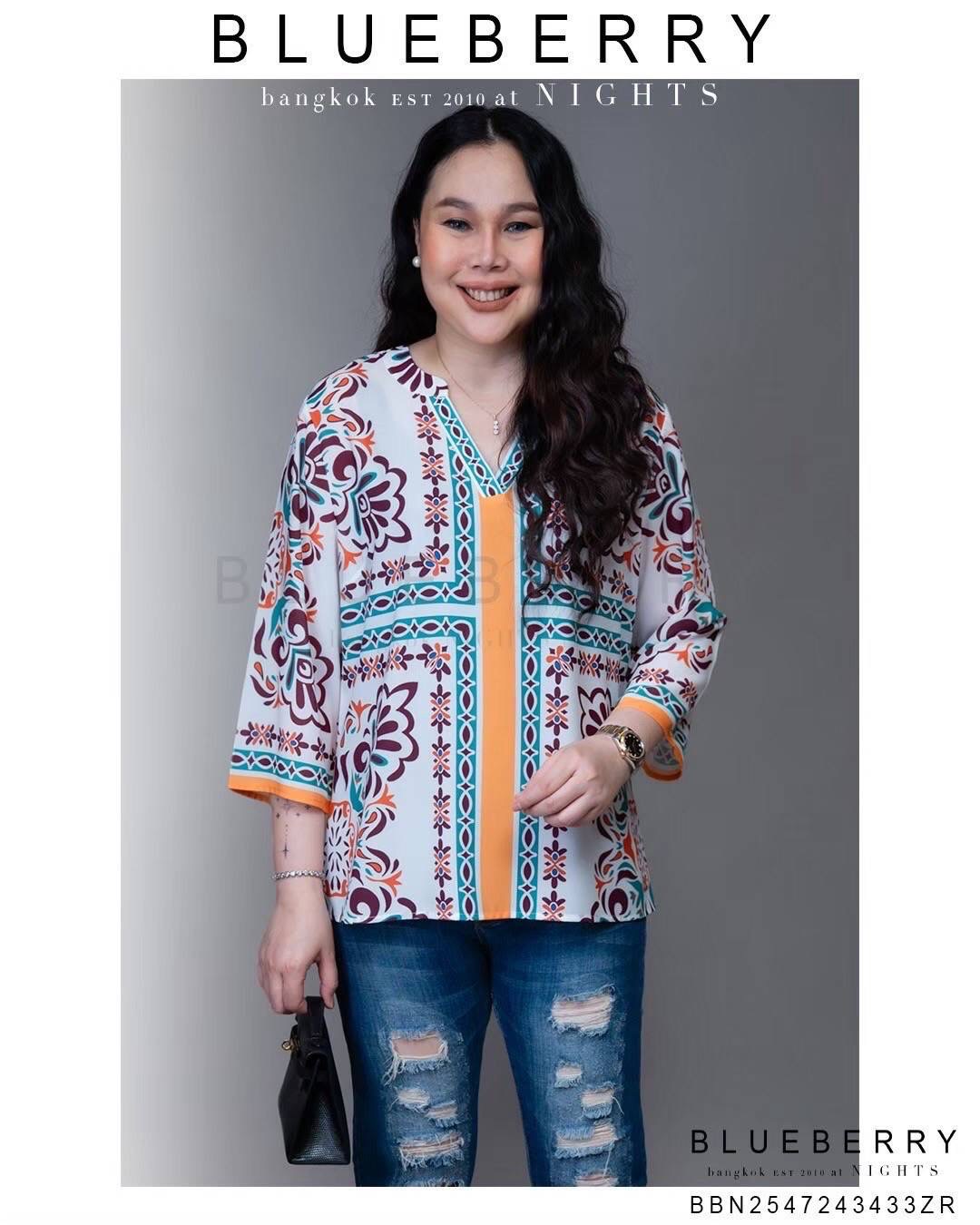 เสื้อเชิ้ต พรีเมี่ยมทีเชิ้ตคอวี ใส่สบายสวยสุดหรู พิมพ์ลายแบรนด์เนม ใส่สบาย : สินค้าคุณภาพ (พร้อมส่ง)