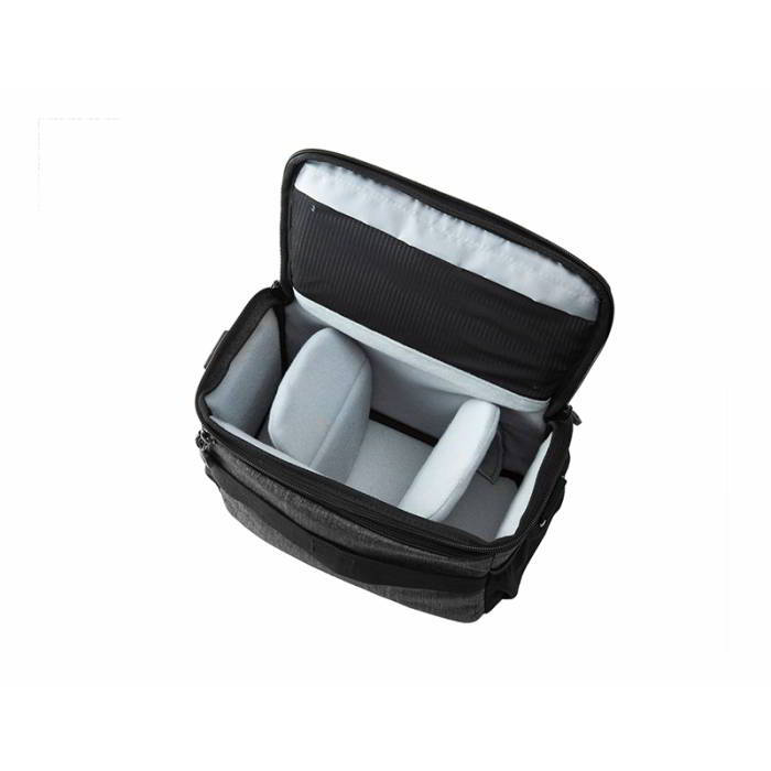 กระเป๋าใส่กล้องถ่ายรูป SLR/DSLR ขนาดกะทัดรัด พร้อมผ้าคลุมกันฝนหรือสิ่งสกปรก (สี Grey) (BAGSMART Compact Camera Shoulder Bag for SLR/DSLR with Waterproof Rain Cover)