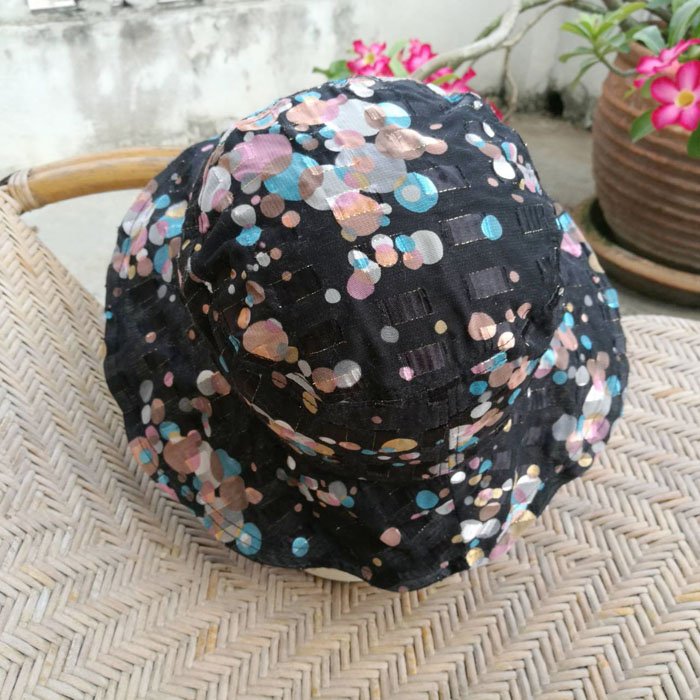 หมวกปีกว้าง สีสวย ลายสวย