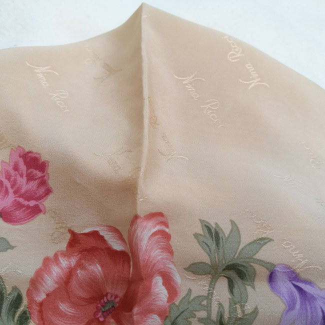 ผ้า Silk NINA RICCI