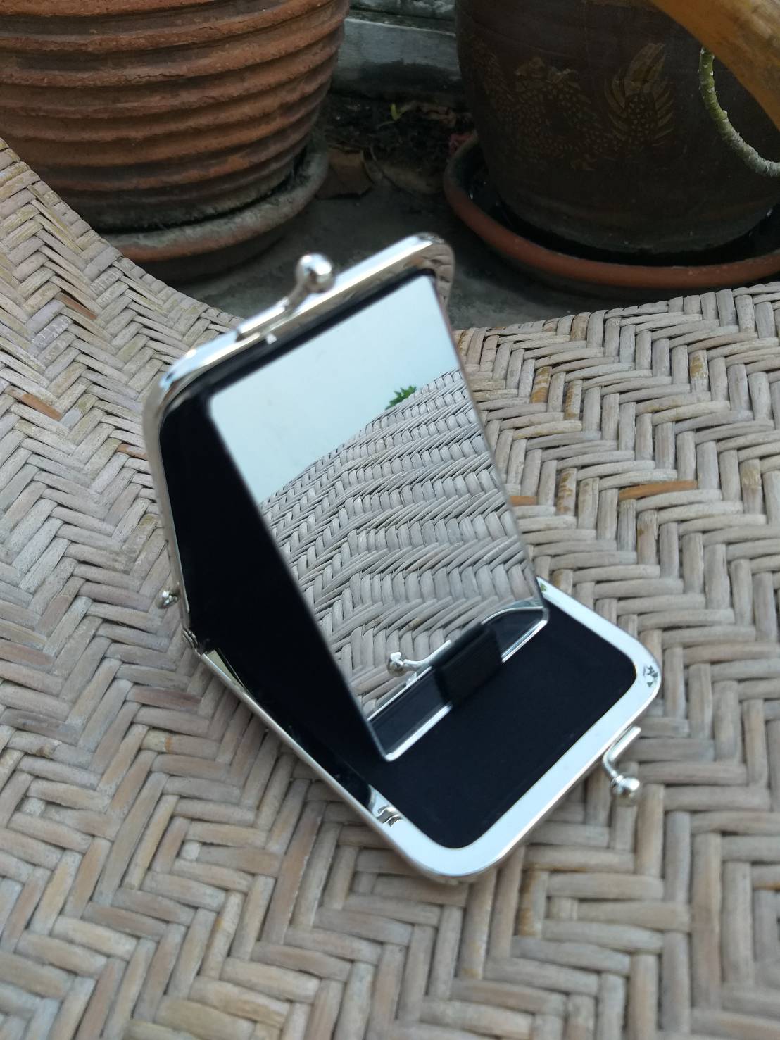 กระจกพกพา ตั้งได้ น่ารักมาก