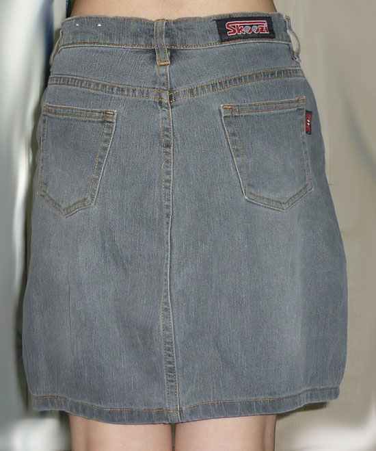 #2กระโปรงยีนส์ยืดฟอกซีด แบรนด์ SKOOZI 30.5-40-15