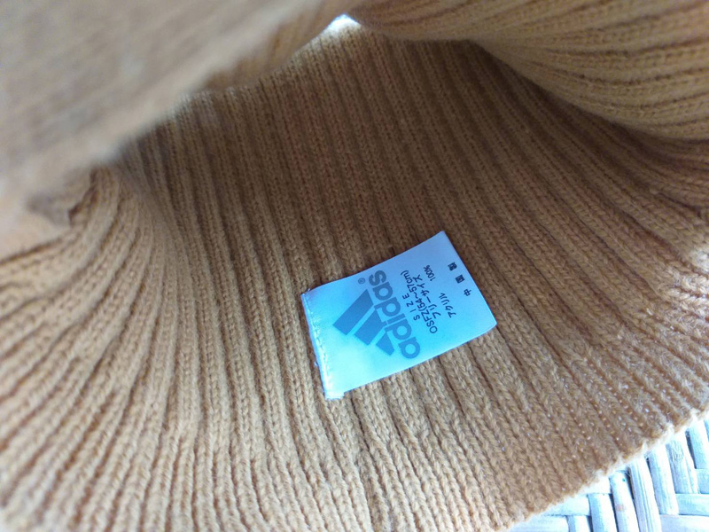 หมวกแก๊ปไหมพรม adidas สวยมาก