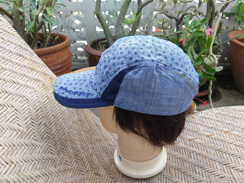 หมวกแก๊ป new balance ของผู้หญิง