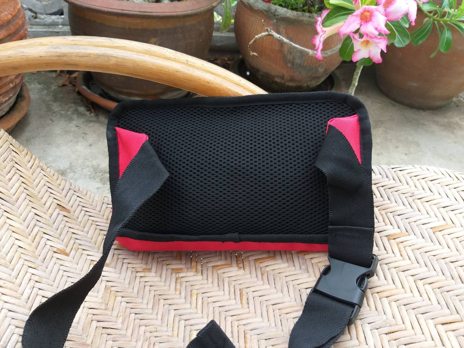 กระเป๋าคาดเอว Supreme (ของใหม่)