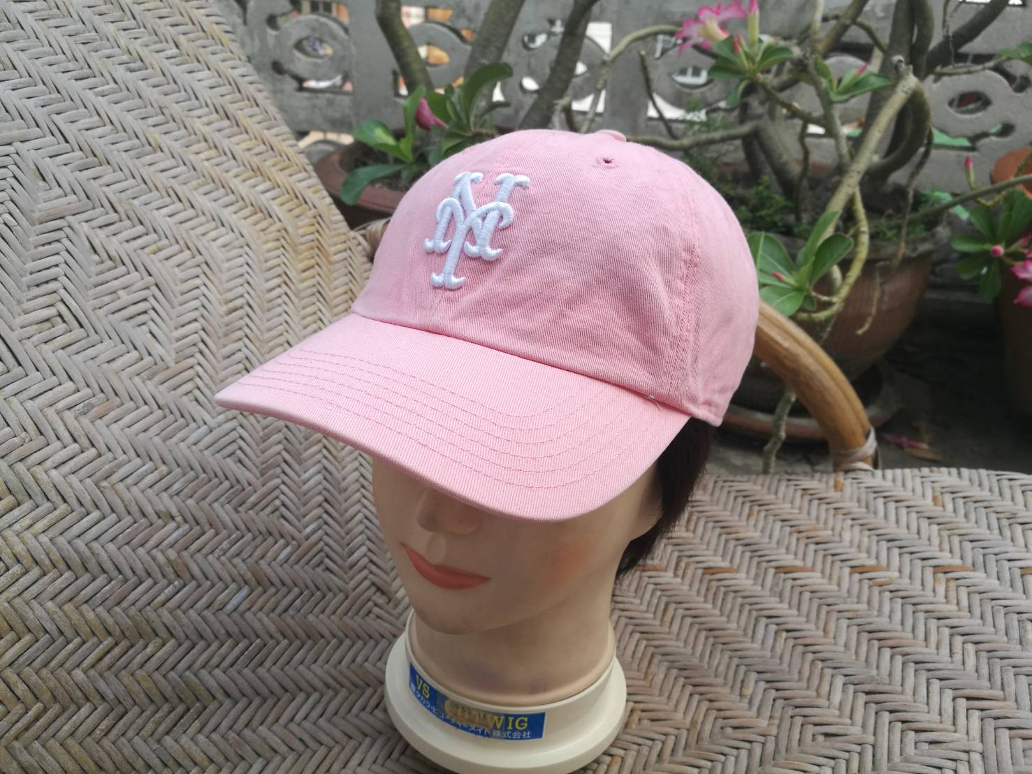 หมวกแก๊ป 47BRAND NY สีชมพูหวานๆ สำหรับหญิง