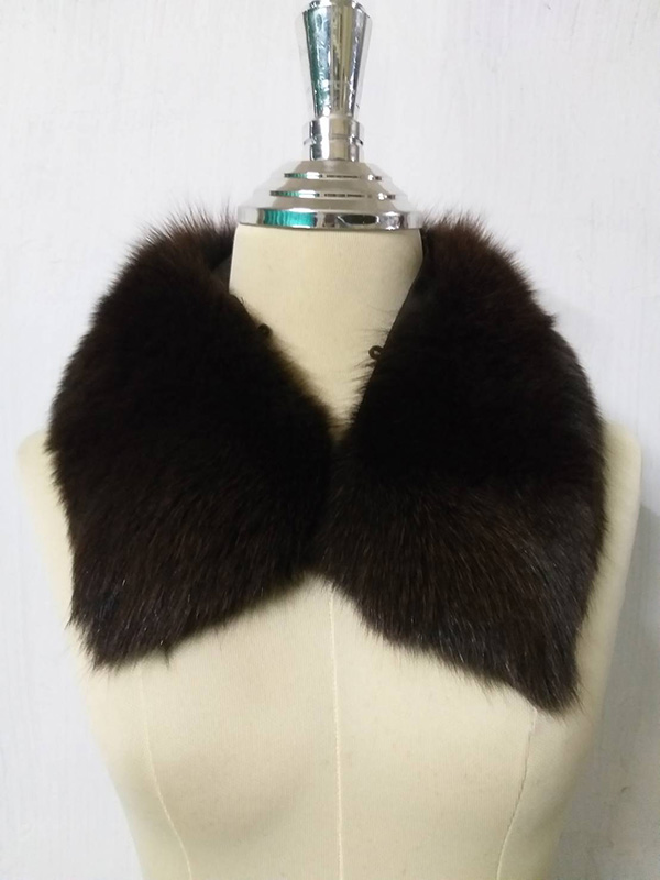 ผ้าพันคอ แต่งโค้ท เฟอร์ฮู้ด Fur Fox (ของใหม่)