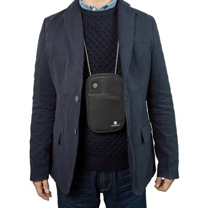 กระเป๋าใส่พาสปอร์ตห้อยคอ คล้องคอได้ กระเป๋าใส่หนังสือเดินทาง ป้องกันการขโมยข้อมูลบัตรเครดิตด้วยคลื่น RFID (Black)