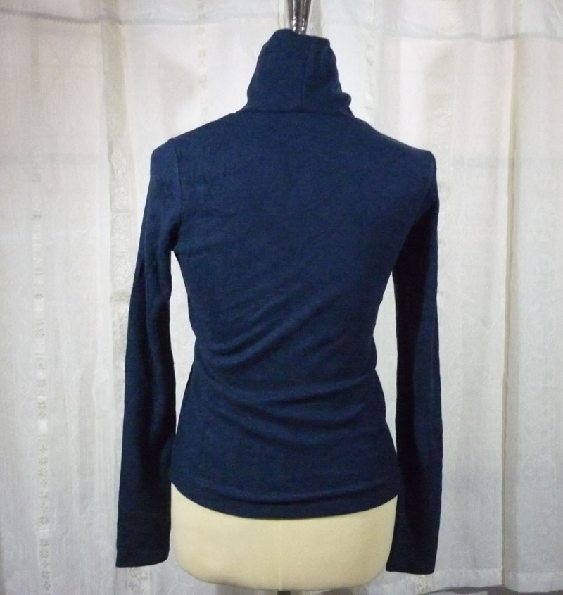 เสื้อคอเต่าผ้าฟลีซ Uniqlo SzS (ของใหม่)