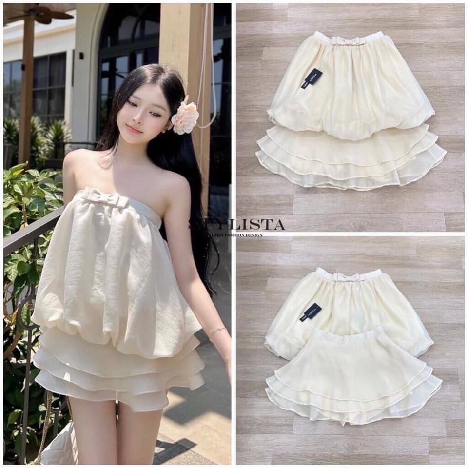 เซตเสื้อเกาะอกเเต่งโบว์เล็กด้านหน้า ซิปหลัง มาพร้อมกระโปรงซับใน กางเกงมีริ้วระบายชั้นๆ ใส่สวยน่ารักมากๆ ใส่สบาย : สินค้าคุณภาพ (พร้อมส่ง)