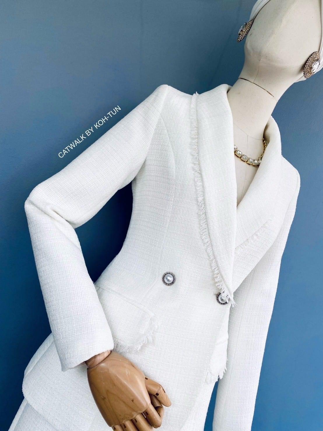 เซต BLAZER+กางเกง ขายาวผ้าทวีด ผ้าเนื้อดีมีความหรูหรา ลายทอสวย เนื้อผ้าหนานุ่มใส่สบาย สินค้าคุณภาพ (พร้อมส่ง)