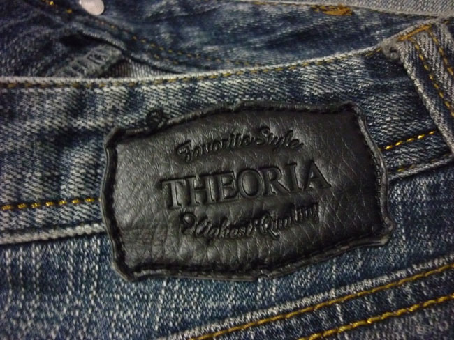 กระโปรงยีนส์ THEORIA สวยเรียบใส่ได้บ่อย 31.5-37-11.5