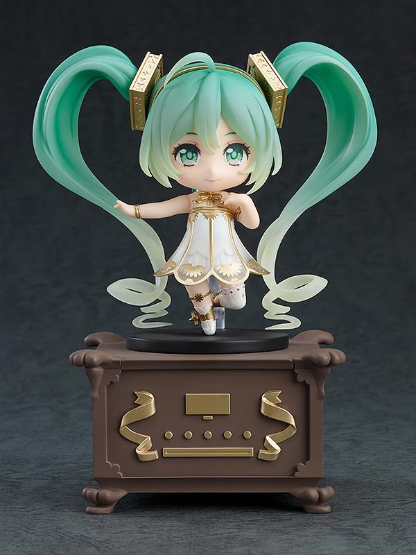 [เปิดจอง] Nendoroid Hatsune Miku: Symphony 5th Anniversary Ver. (Re-run)