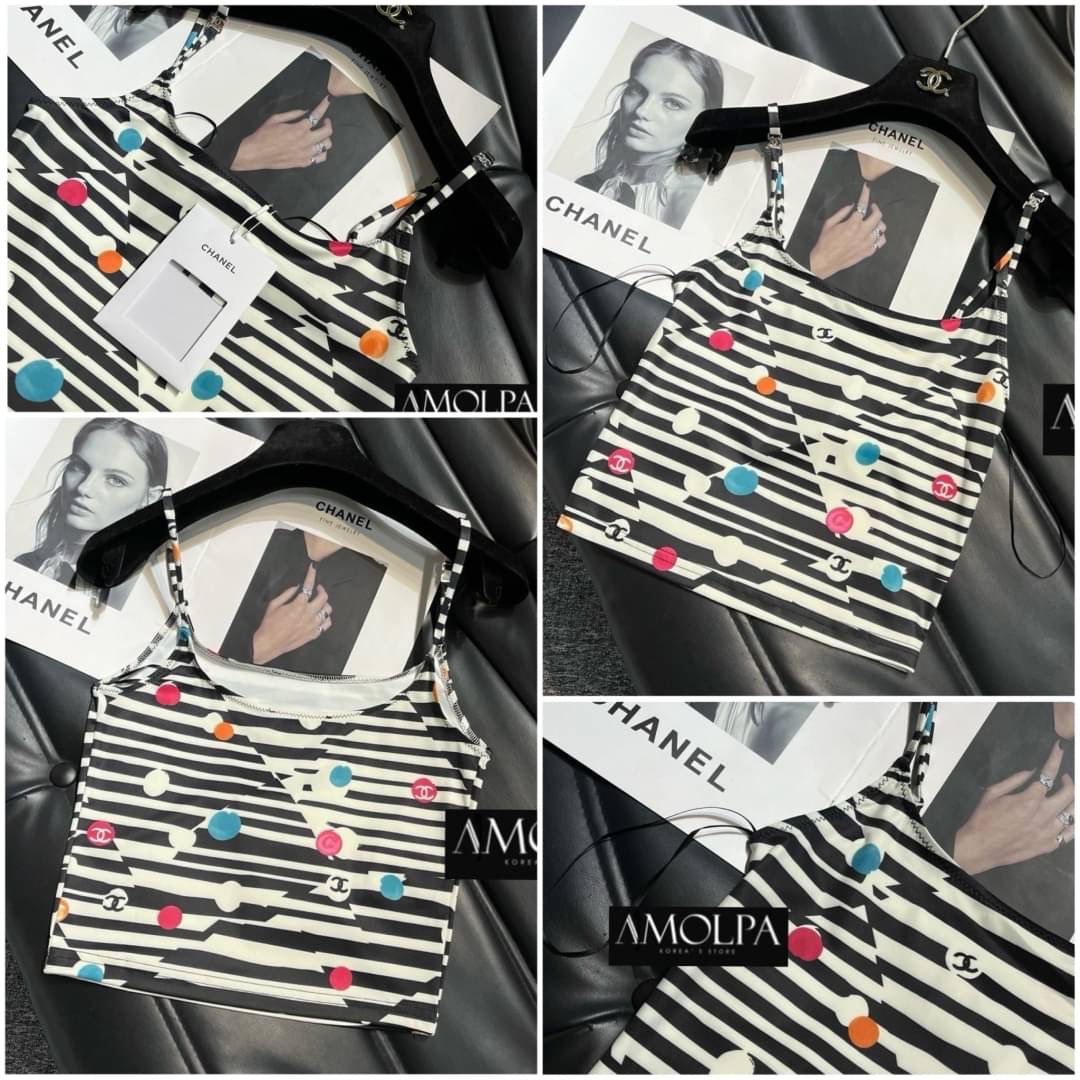 CC. TWO PIECES SWIMWER ตัวเสื้อ งานSWIMWEAR ใส่ลงเล่นน้ำPOOL VILLA หรือใส่เป็น บอดี้สูทสวยๆ เดินช๊อปปปปิ้ง สินค้าคุณภาพ .พร้อมส่ง