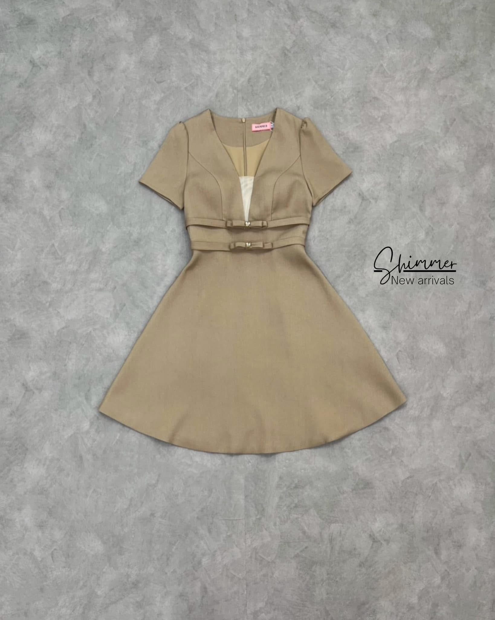 มินิเดรสแต่งเข็มขัดโบว์สองชั้น ดีไซน์สวยน่ารัก ใส่สบาย : สินค้าคุณภาพ (พร้อมส่ง)