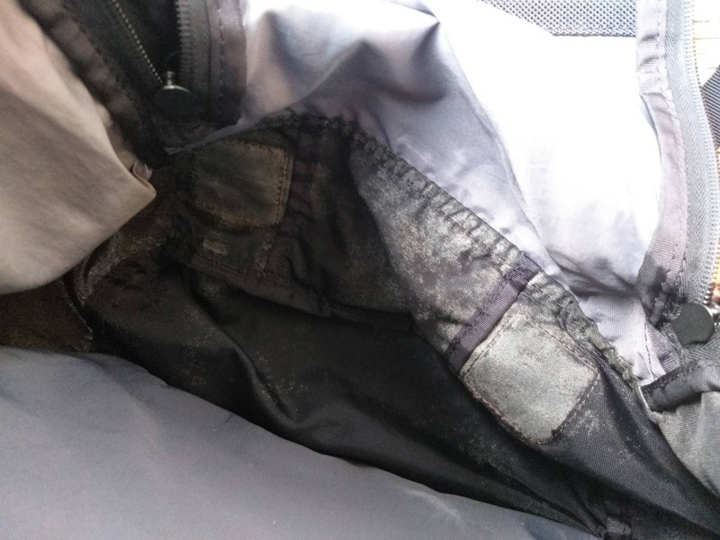 กระเป๋าเป้ NIKE บุฟองน้ำหนา เป้ 2 ชั้น ช่องเยอะ