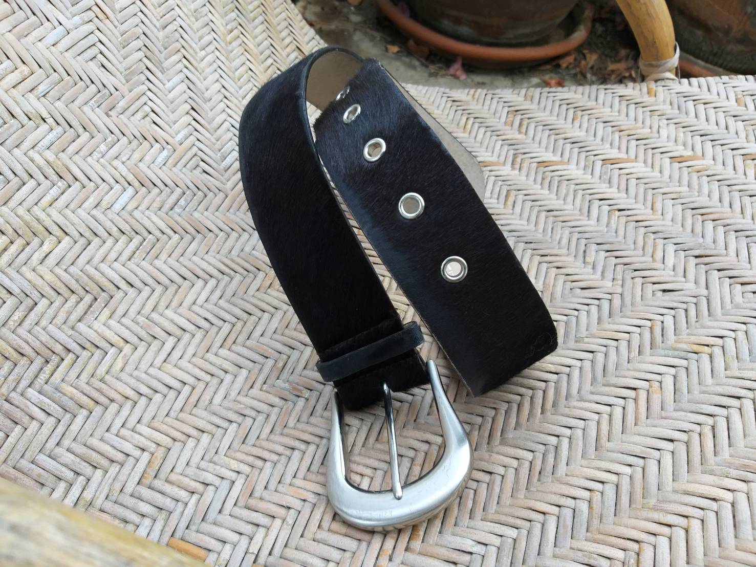 เข็มขัดหนังแท้ขนวัว Kumikyoku