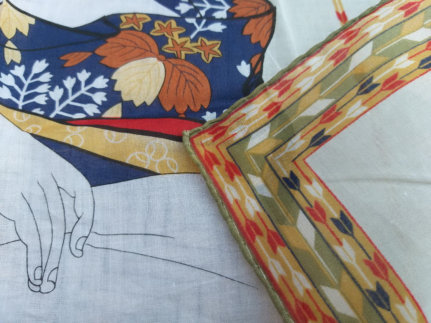 ผ้าเช็ดหน้าสาวกิโมโน สวยมาก