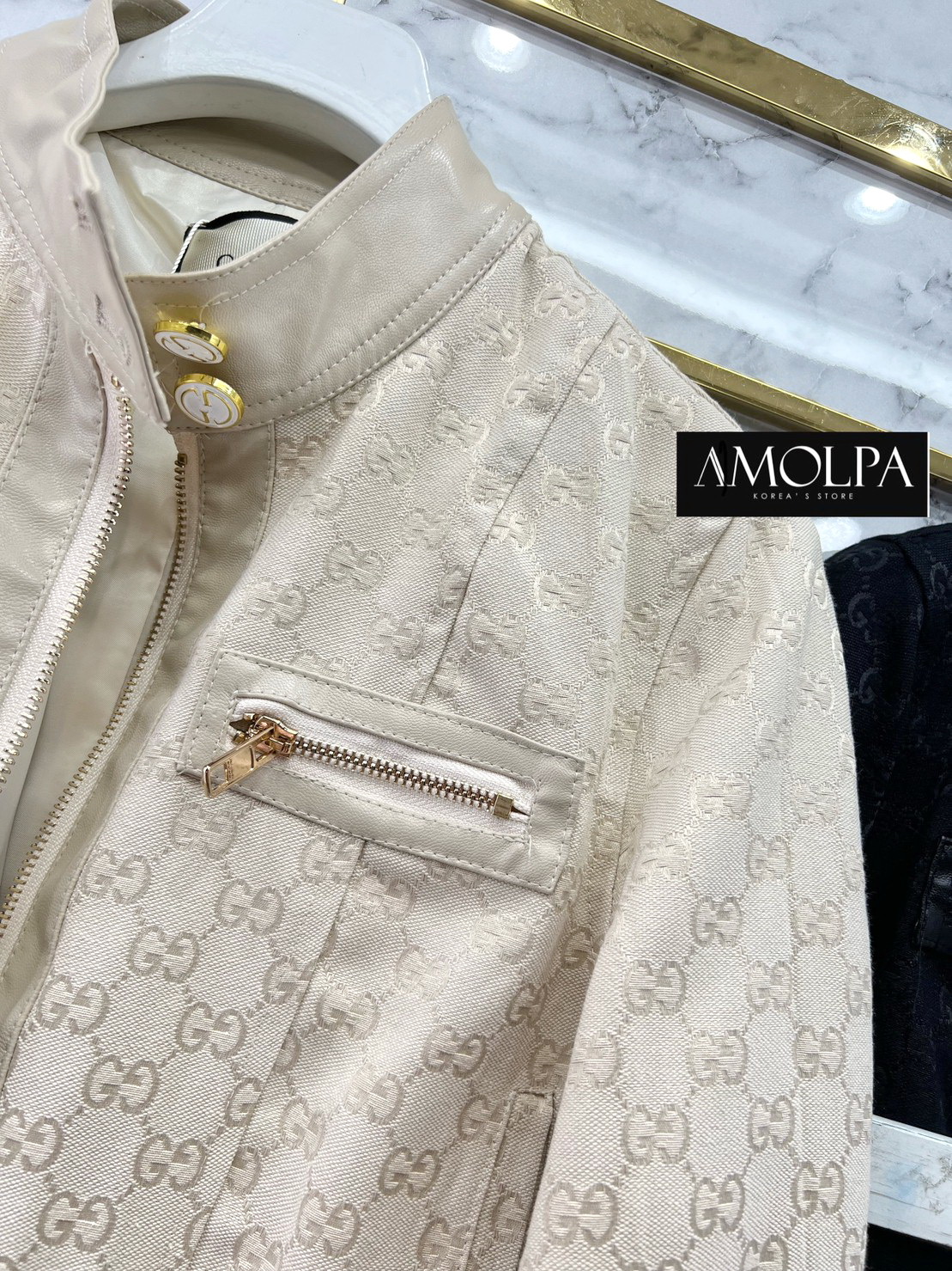 JACKET GG. ผ้าทอลายแบรนด์ งานผ้าอย่างดี ปั้มทุกจุดดเลยค้าลูกค้า *ใส่ได้ทั้ง ช ญ ใส่สบาย : สินค้าคุณภาพ (พร้อมส่ง)