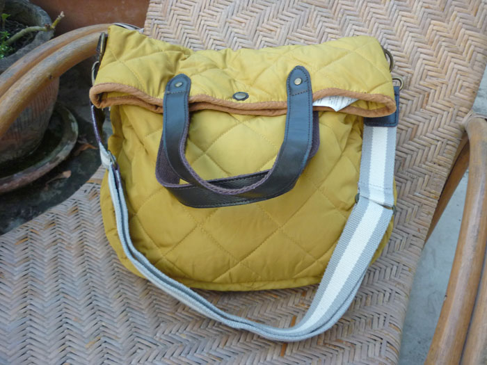 กระเป๋าหิ้ว-สะพาย ROOTOTE FUN OUTING