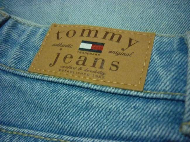 กระโปรงยีนส์ฟอกซีด แบรนด์ดัง TOMMY 32-36-15