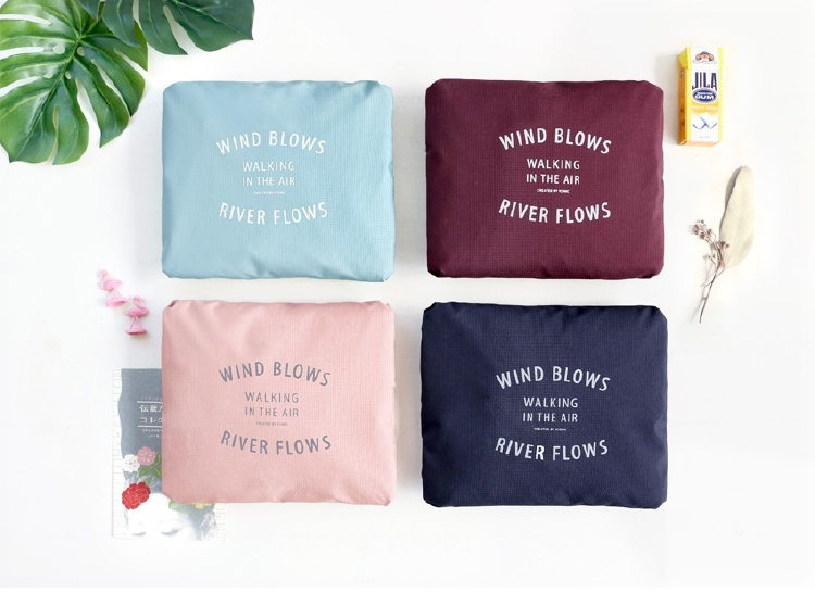 Wind Blows กระเป๋าเดินทางพับเก็บได้ เสียบที่จับกระเป๋าเดินทางได้ มีซิปรูดตอนพับเก็บ สำหรับการเดินทาง ท่องเที่ยว