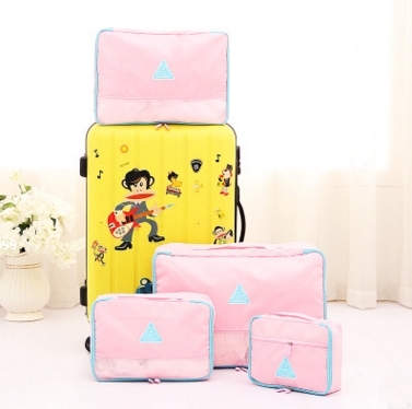 Travel Season กระเป๋าจัดระเบียบเดินทาง 4 ใบ จัดระเบียบเสื้อผ้าในบ้าน กันน้ำ ใส่เสื้อผ้า กันน้ำ มี 5 สีให้เลือก