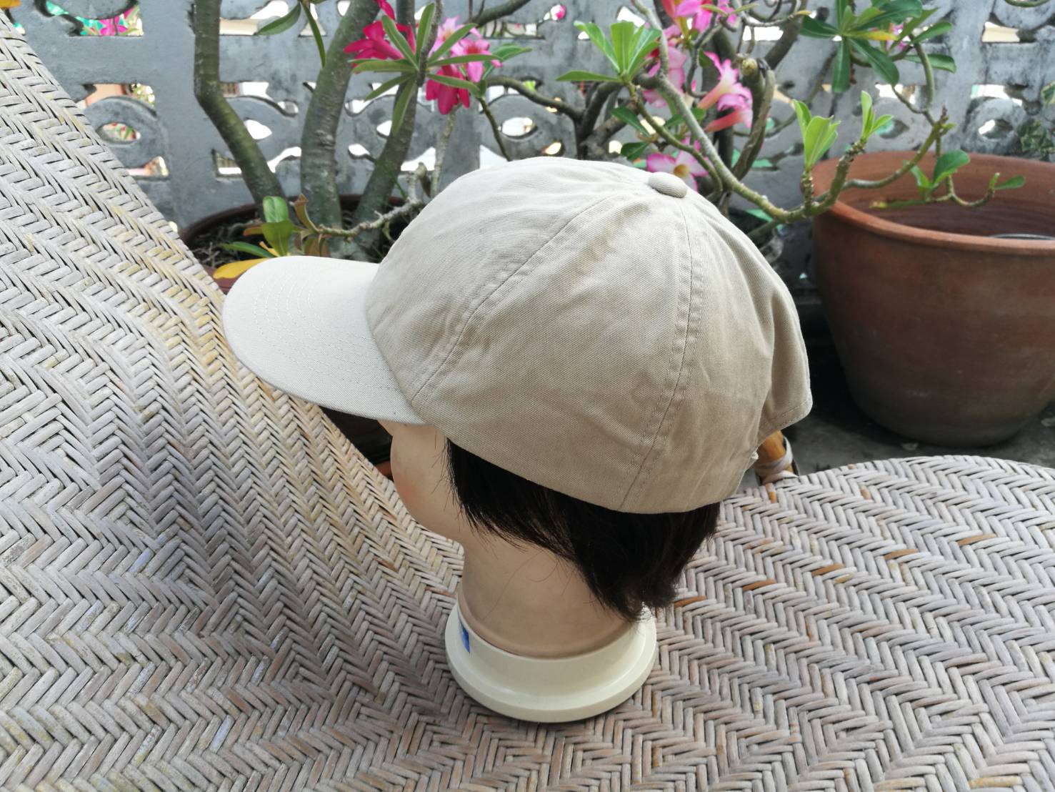 หมวกแก๊ป Uniqlo สีกากี (ของใหม่)