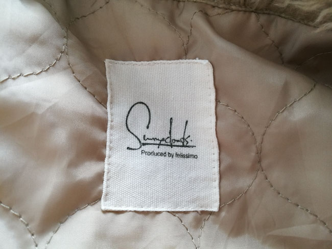 เสื้อกั๊กขนเป็ดหนาอุ่นมาก ไซด์ S-M กระเป๋าเยอะ