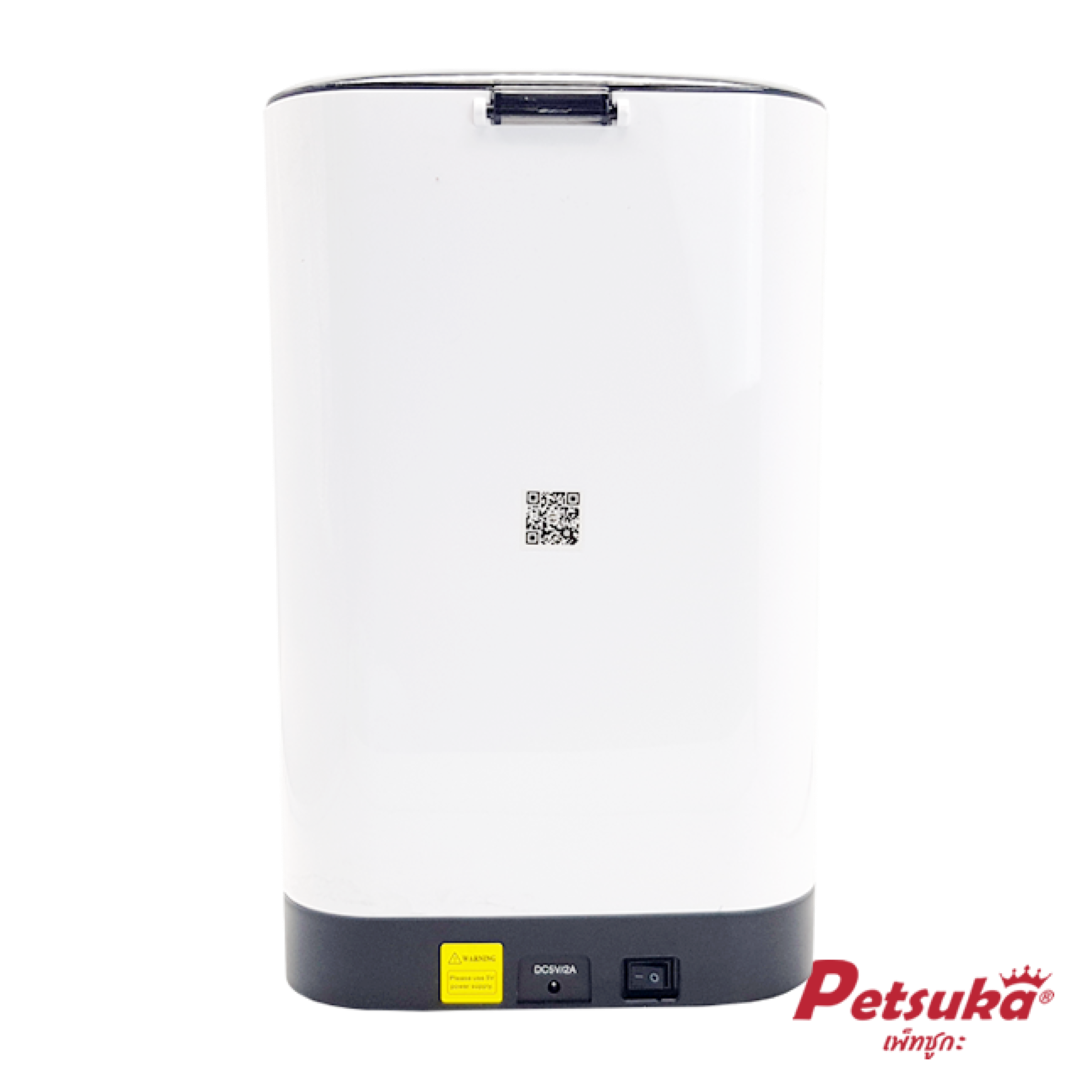 เครื่องให้อาหารสัตว์เลี้ยงอัตโนมัติ Petsuka ควบคุมด้วยสมาร์ทโฟน พร้อมกล้องคมชัด HD ขนาด 5 ลิตร
