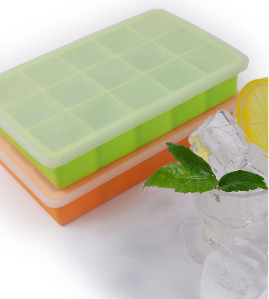 ที่ทำน้ำแข็ง ฟรีซอาหารเด็ก ซิลิโคนฟรีซเก็บอาหารเด็กอ่อน มีฝาปิด NanaBaby