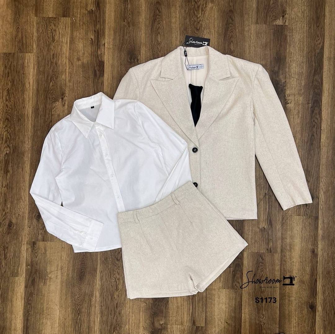 เซ็ต 4 ชิ้น เสื้อเชิ้ต เสื้อสูท กางเกงขาสั้น เนคไท ใส่สบาย : สินค้าคุณภาพ (พร้อมส่ง)