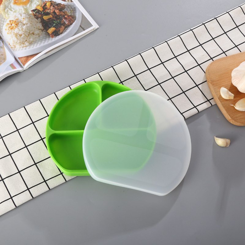 NanaBaby จานก้นดูดซิลิโคน จานหลุมเด็กซิลิโคน จานดูดเด็ก 3 ช่อง มีฝาปิด+หลอดดูด BPA-Free