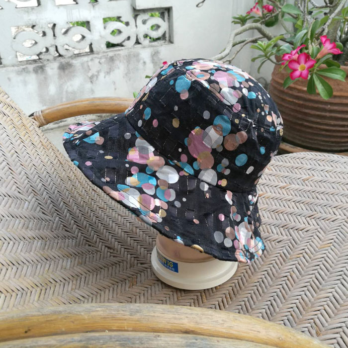 หมวกปีกว้าง สีสวย ลายสวย