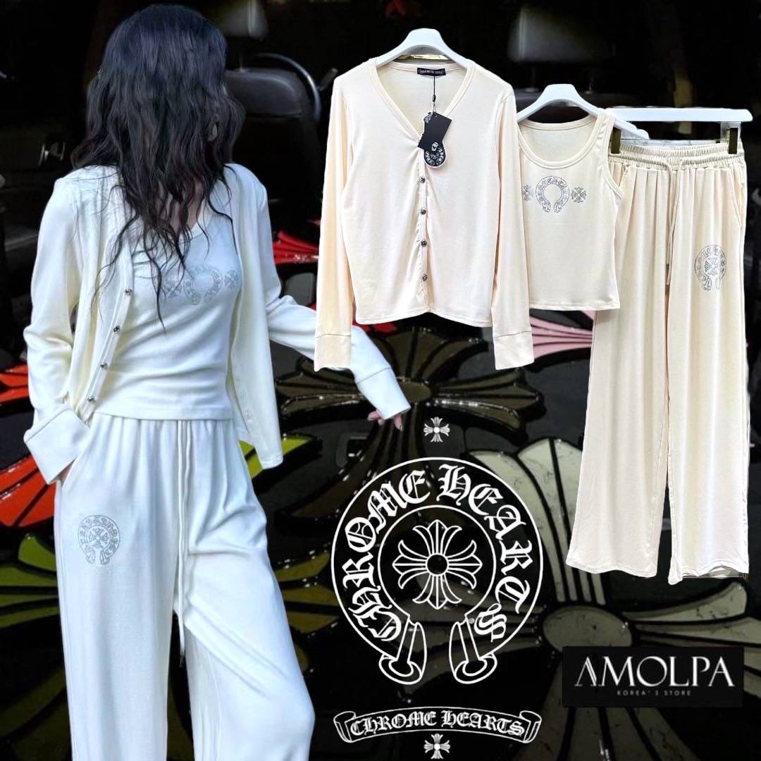 SET 3 PCS JACKET+CROP+PANTS CHROME HEART ห้ามพลาดเลยน๊า สวยสุดๆ : สินค้าคุณภาพ (พร้อมส่ง)