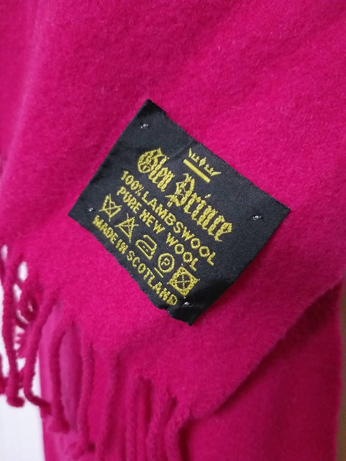 ผ้าพันคอ Glen Prince Made in SCOTLAND (ของใหม่)