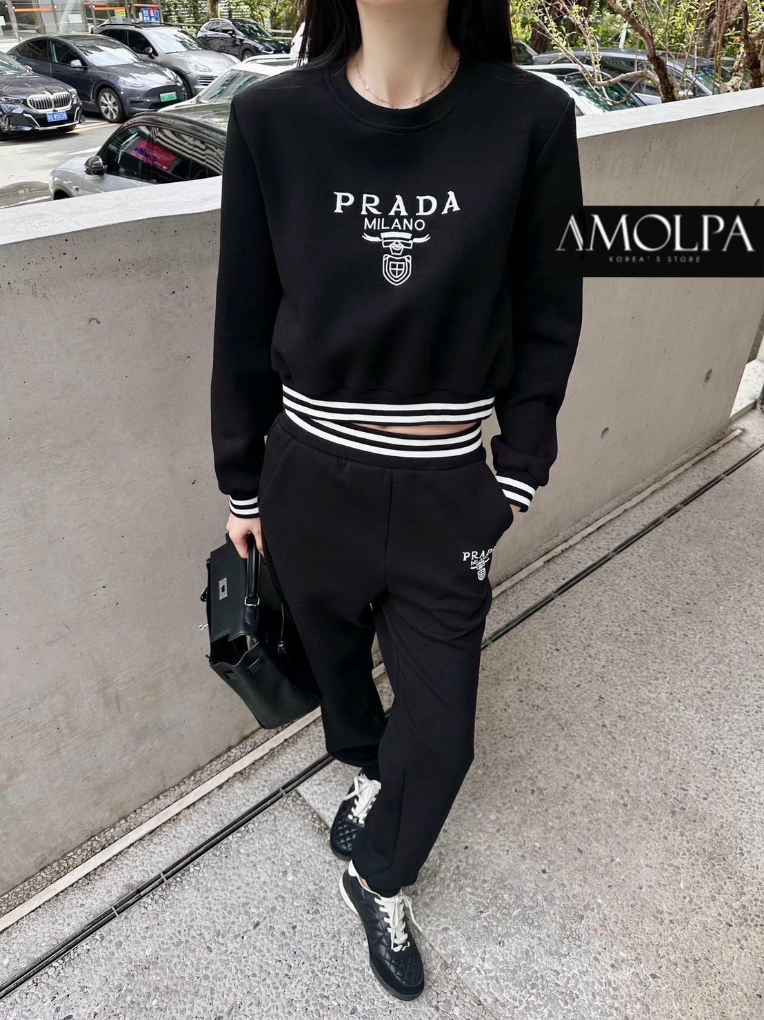 SET PRADA 2024SS งาน Hiend เนื้อผ้าดีม๊าก ผ้าใส่สบายมาก ห้ามพลาด ใส่สบายสุดๆ : สินค้าคุณภาพ (พร้อมส่ง)