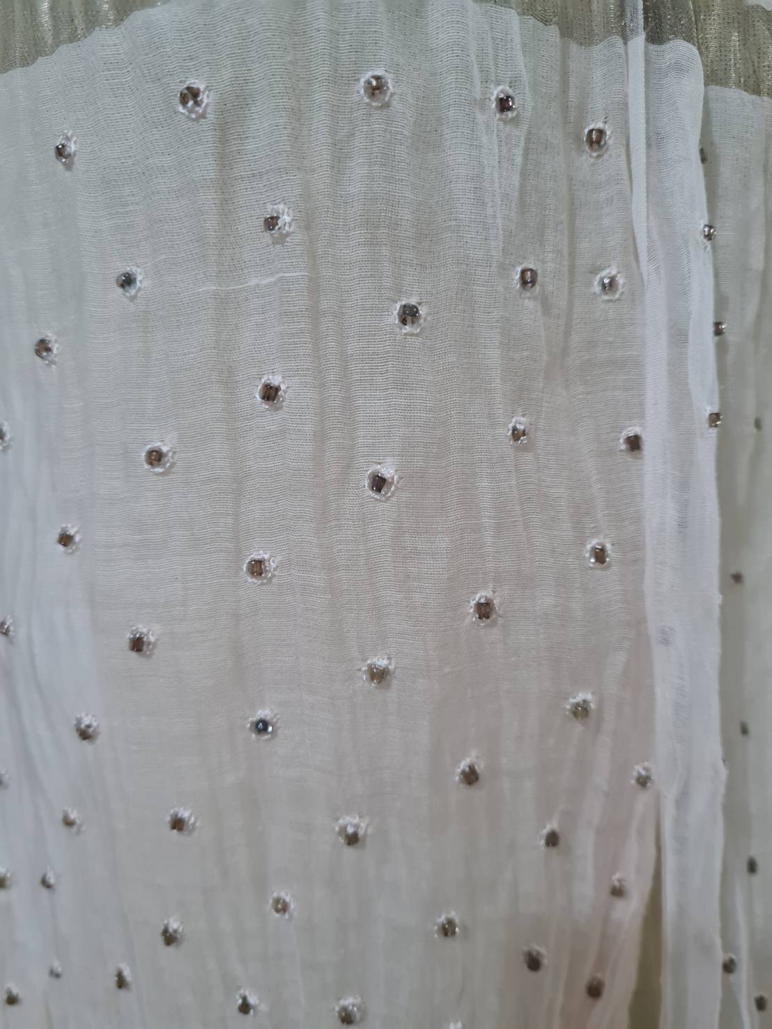 ผ้าคลุมไหล่ ผ้าฝ้ายผสม Silk สวยมาก (ของใหม่)
