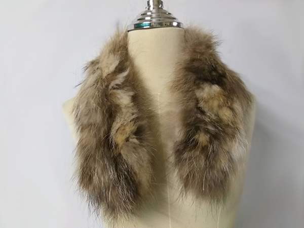 ผ้าพันคอ แต่งโค้ท เฟอร์แรคคูนแท้