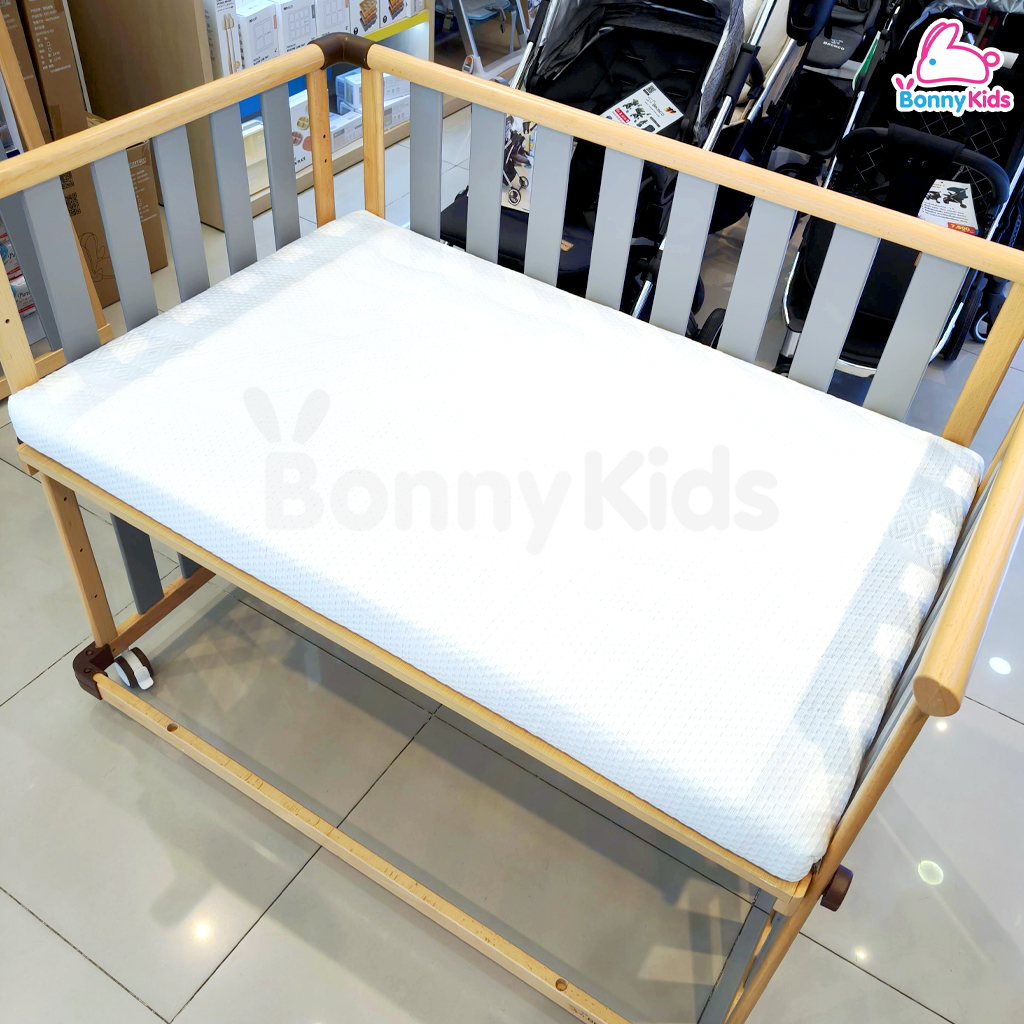 BRONCO (บรอนโก) 4D Breathable Mattress ที่นอนเด็กหายใจผ่านได้ (2ไซส์)