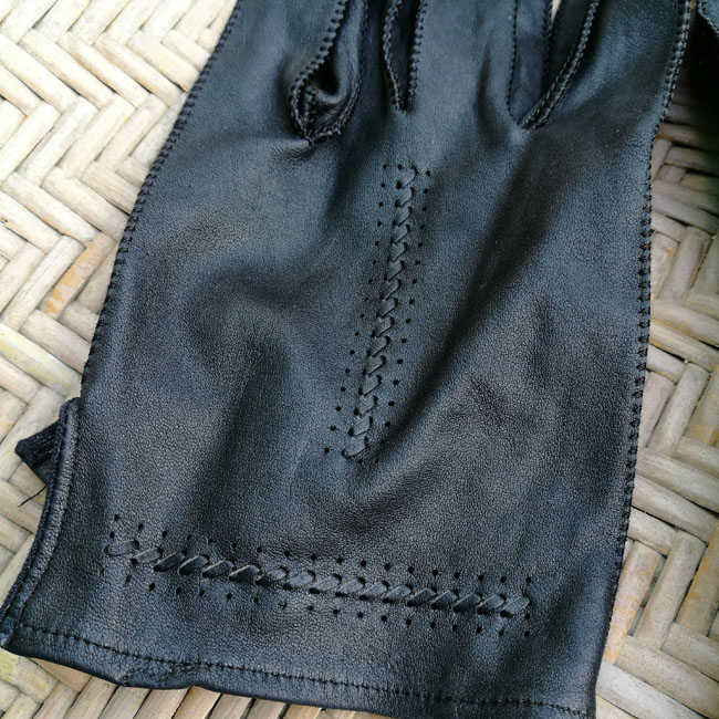 ถุงมือหนังแท้ หญิงไซด์ M