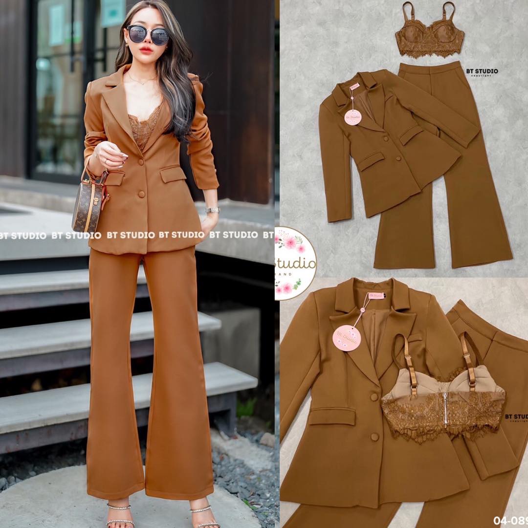 เซท 3 ชิ้น เสื้อเบเซอร์แขนยาวคอปก ปลายแขนแต่งกระดุมทั้งสองข้าง แมทซ์กับเสื้อ บราสั้นซิปหลัง ช่วงอกเสริมฟองน้ำ สายปรับได้ แมทซ์กับกางเกงขายาวเอวสูง : สินค้าคุณภาพ (พร้อมส่ง)