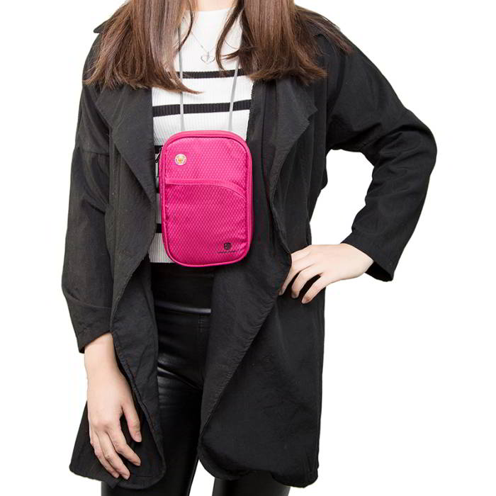 กระเป๋าใส่พาสปอร์ตห้อยคอ คล้องคอได้ กระเป๋าใส่หนังสือเดินทาง ป้องกันการขโมยข้อมูลบัตรเครดิตด้วยคลื่น RFID (Rose Red)