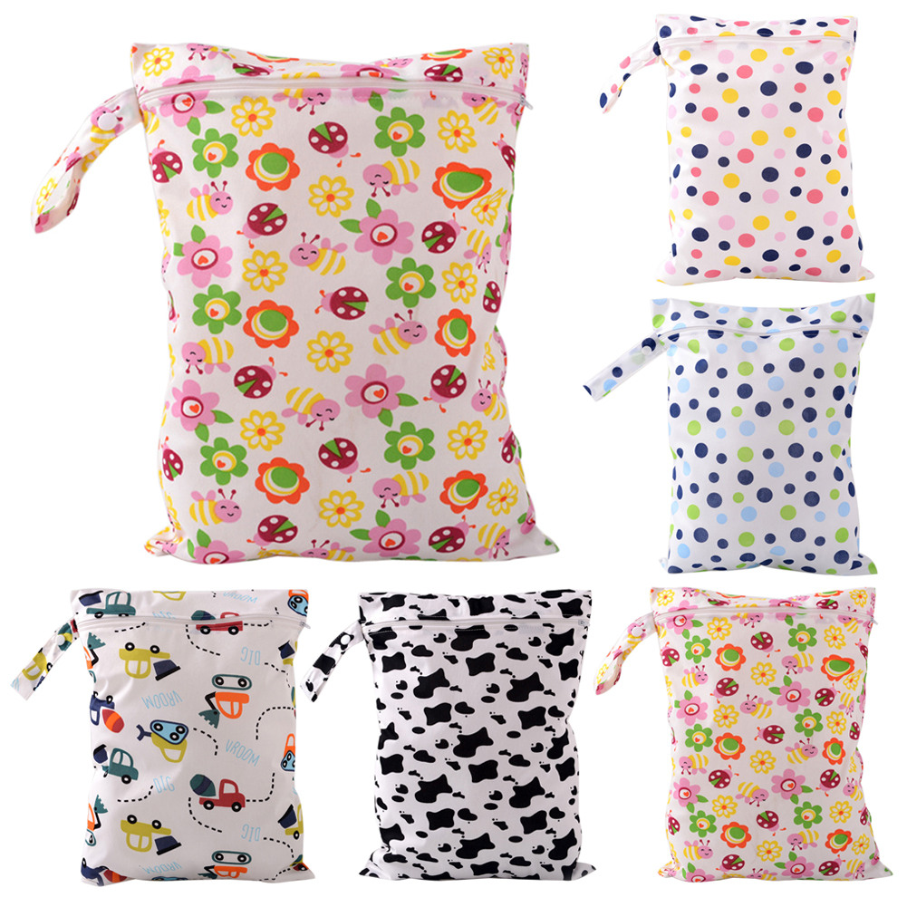 กระเป๋าใส่ผ้าเปียก ถุงผ้าเปียก ใส่กางเกงผ้าอ้อมรอซัก Baby Wet Bag
