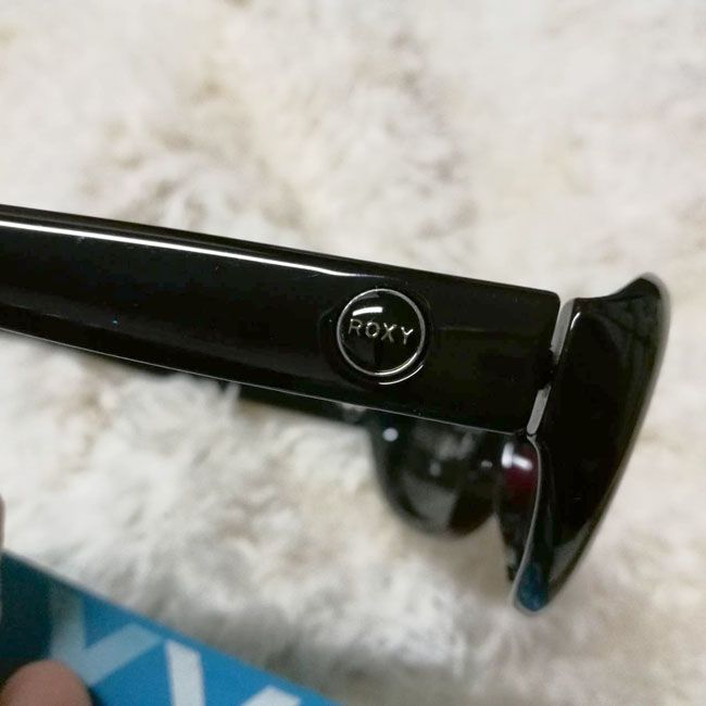 แว่นกันแดด ROXY ของแท้ พร้อมอุปกรณ์