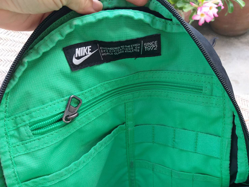 กระเป๋าเป้ NIKE ก้นหนังแท้ ใส่โน๊ตบุ๊คได้ ช่องเยอะ