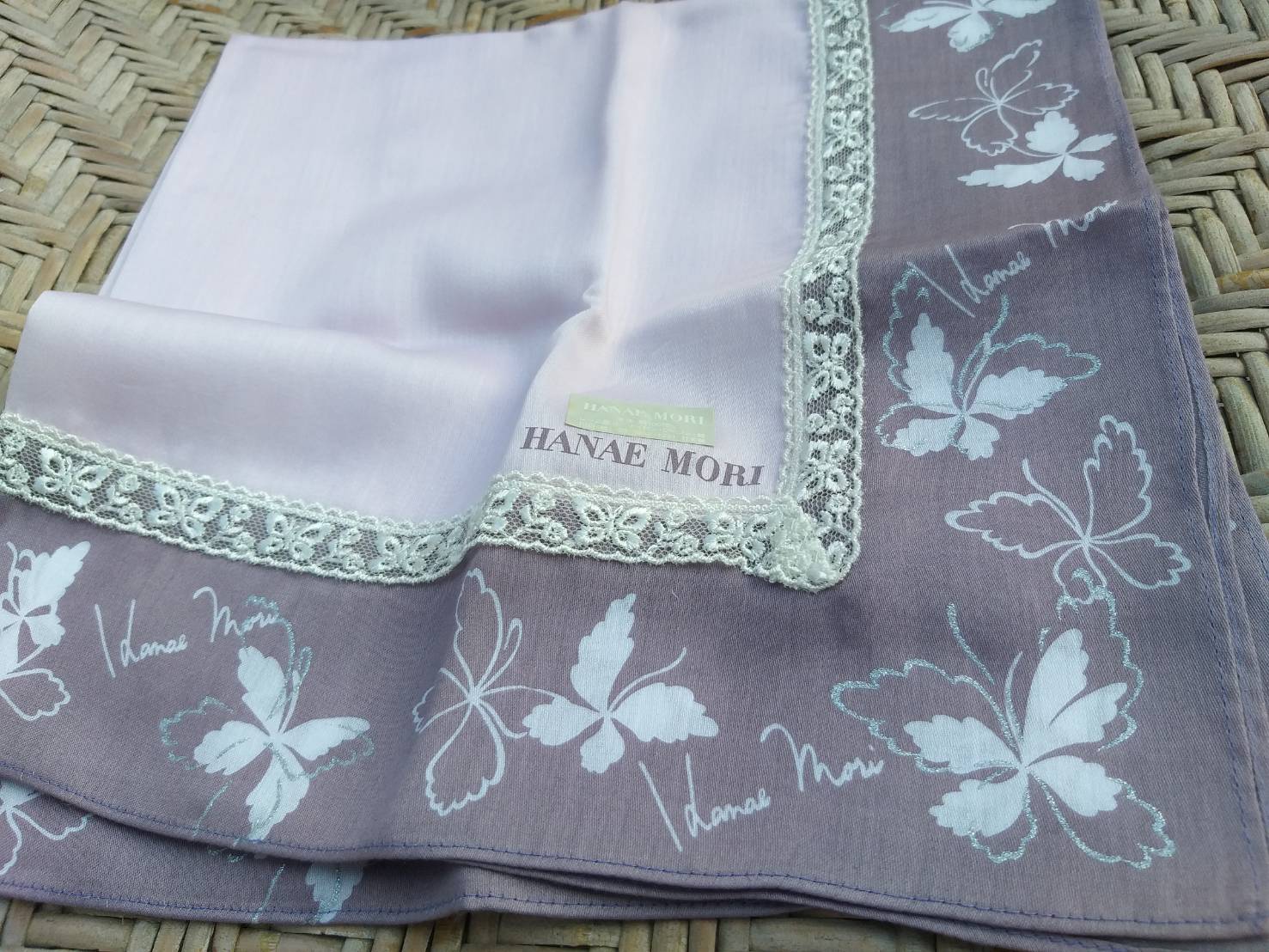 ผ้าเช็ดหน้า HANAE MORI ผ้านุ่มมากกก ผืนใหญ่ สวยมาก
