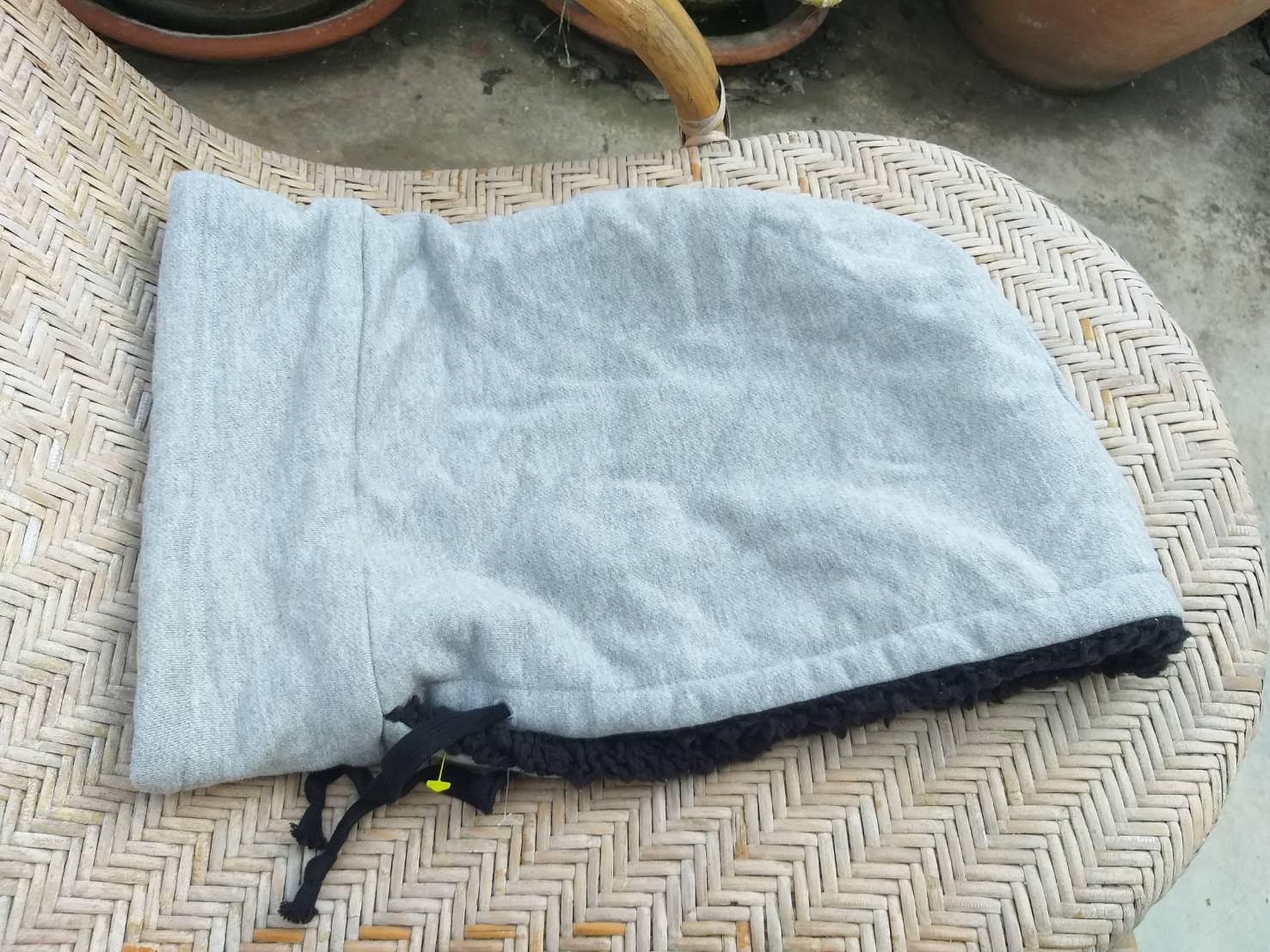 หมวกพร้อมที่อุ่นคอ บุขนหมีสุดนุ่ม อุ่นมาก (ของใหม่)