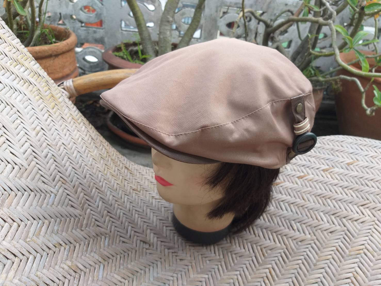 หมวกติงลี่ หมวก flat cap Grace Hats สวยมาก (ของใหม่)